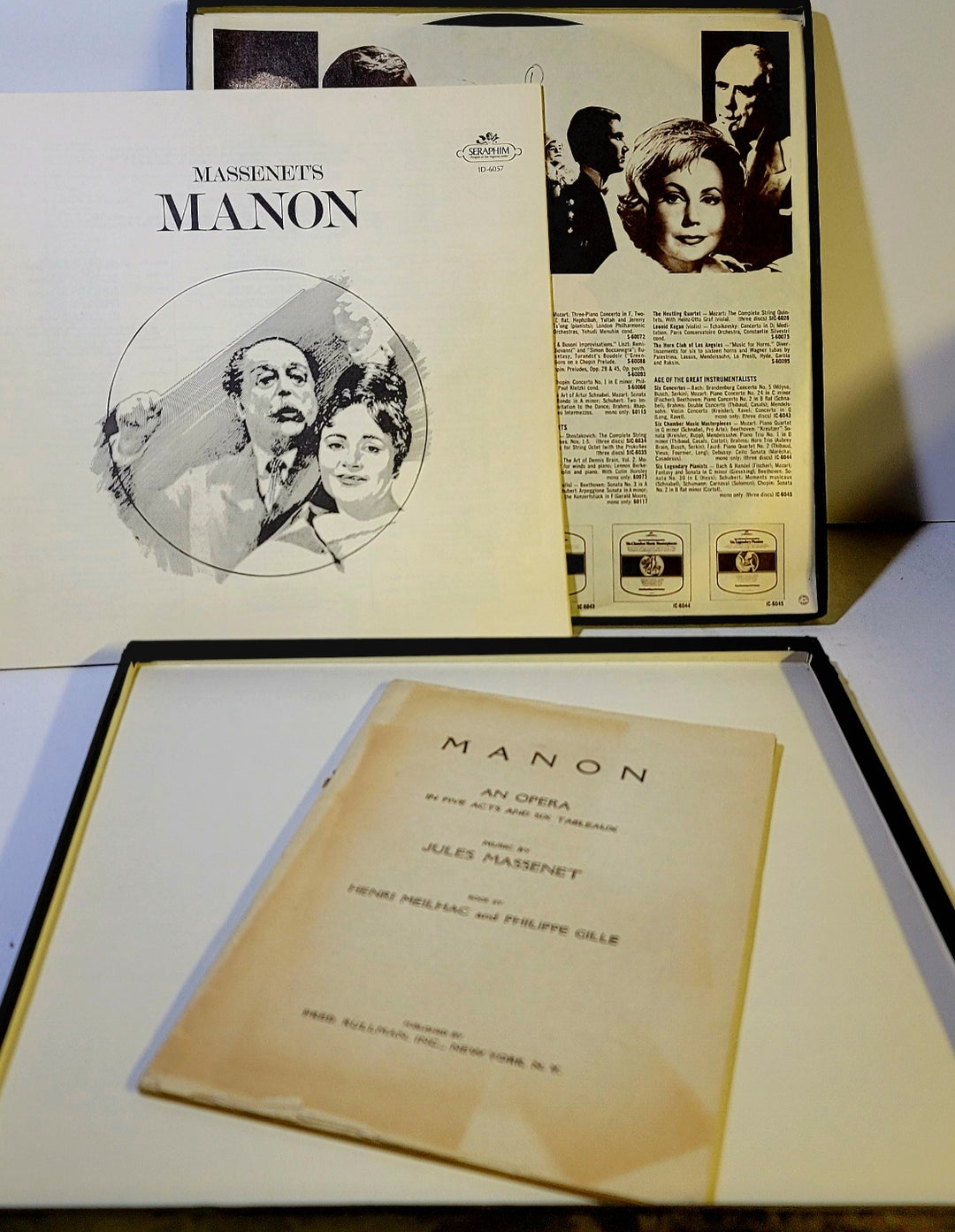 Victoria De Los Angeles • Pierre Monteux ‎– Massenet's Manon
- ID-6057 Opera 1969