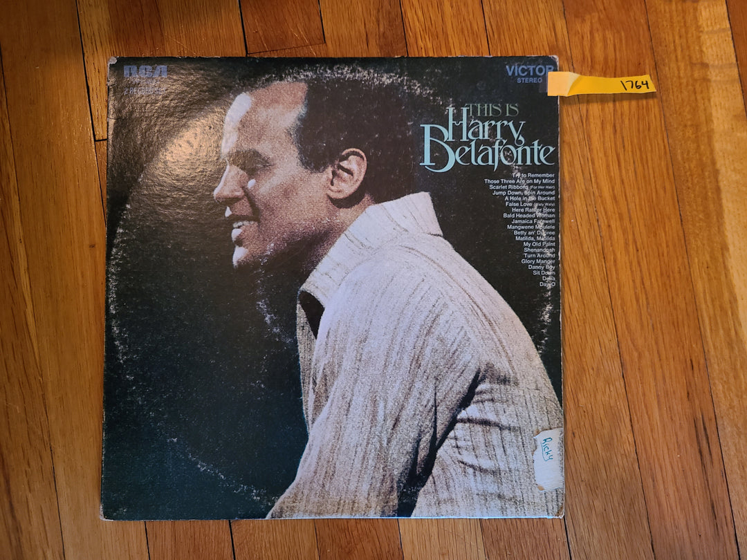 This is Harry Belafonte - victor RCA VPS-6024 2-LP - Deal Changer