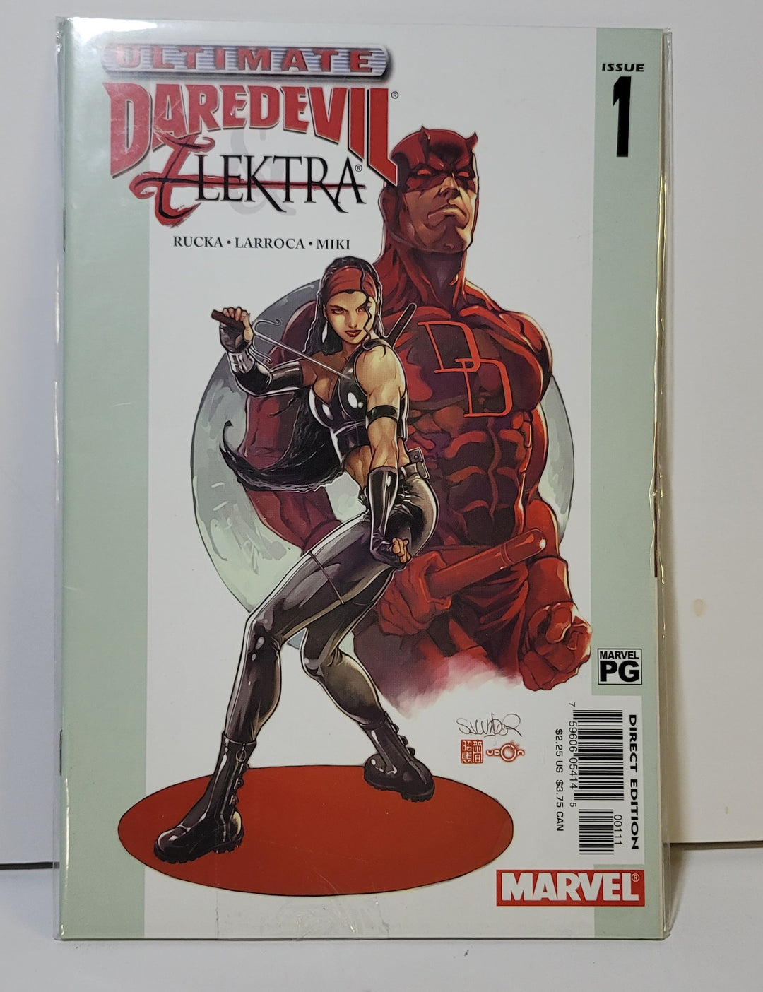 Ultimate Daredevil Elektra #1 Issue Autographed Signed Marvel
